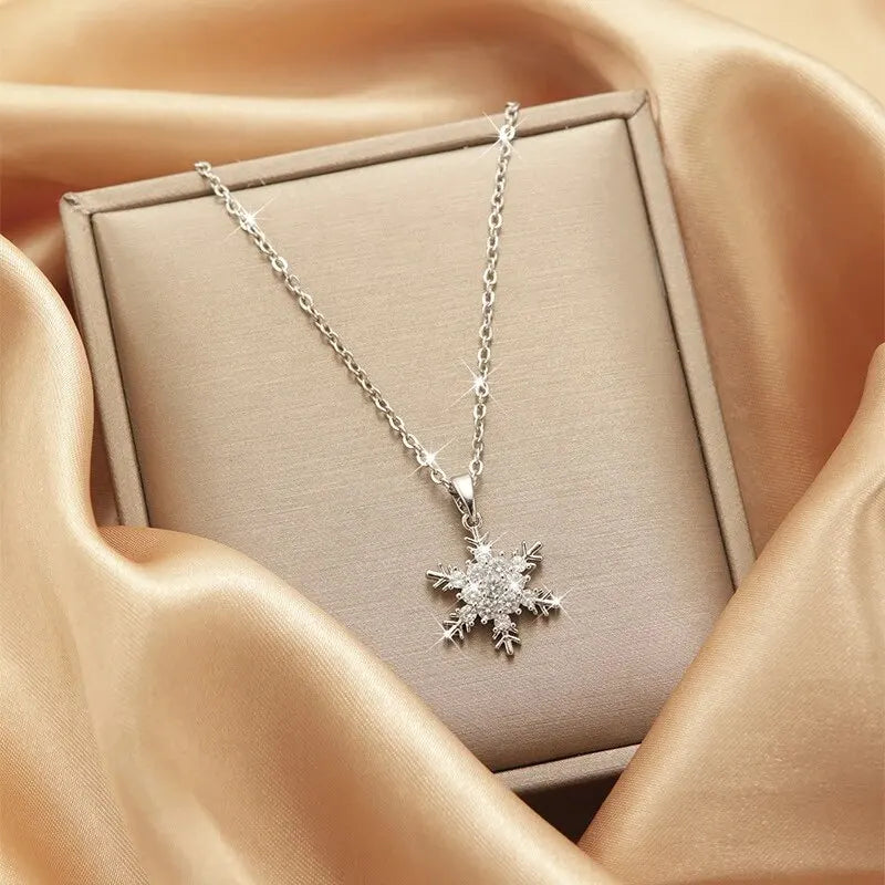 Elin | Blad & Snö Halsband