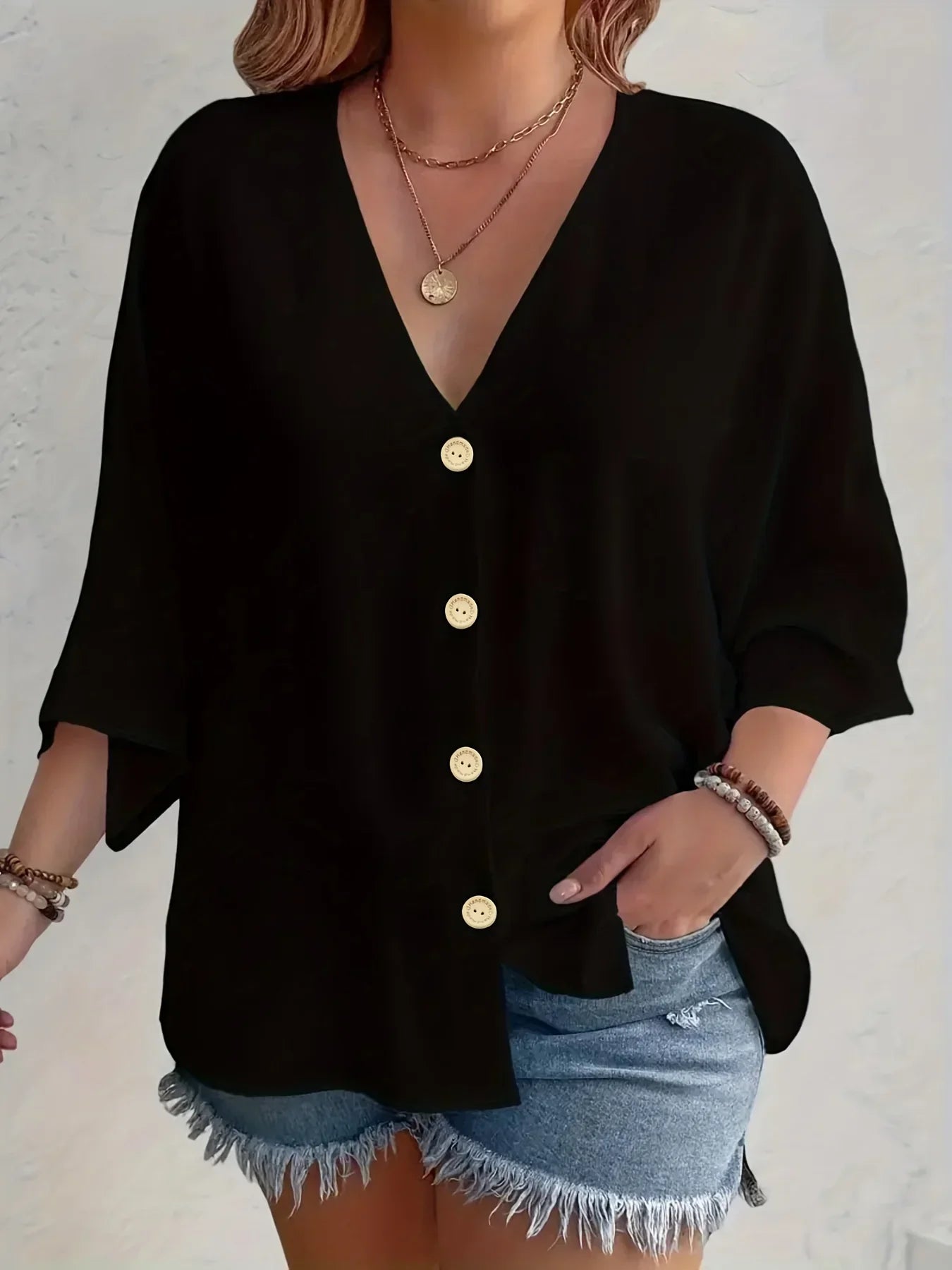 Elin | Signe – Blus med knäppning och ¾-ärm