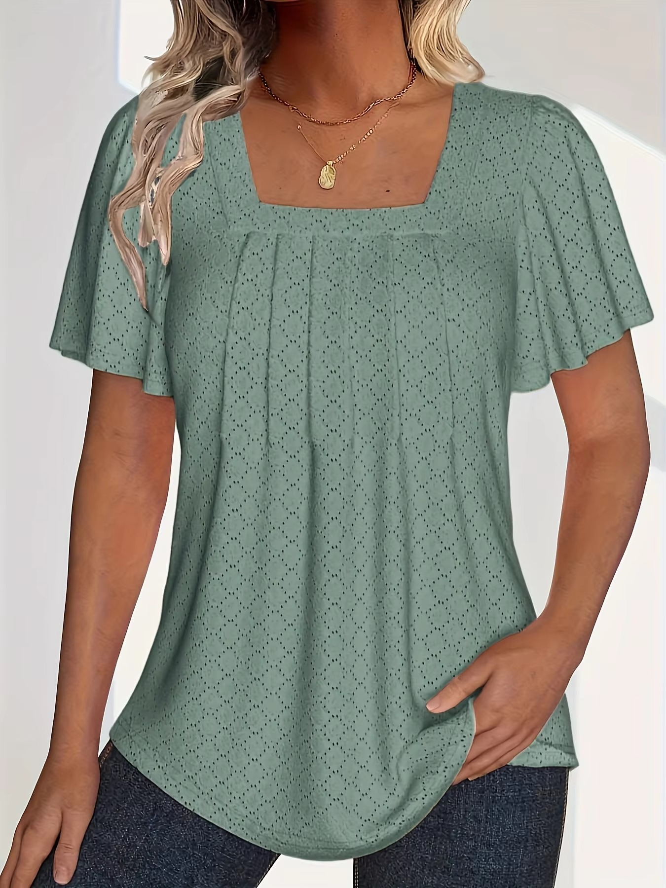 Elin | Mirelle – Blus med fyrkantig halsringning och textur