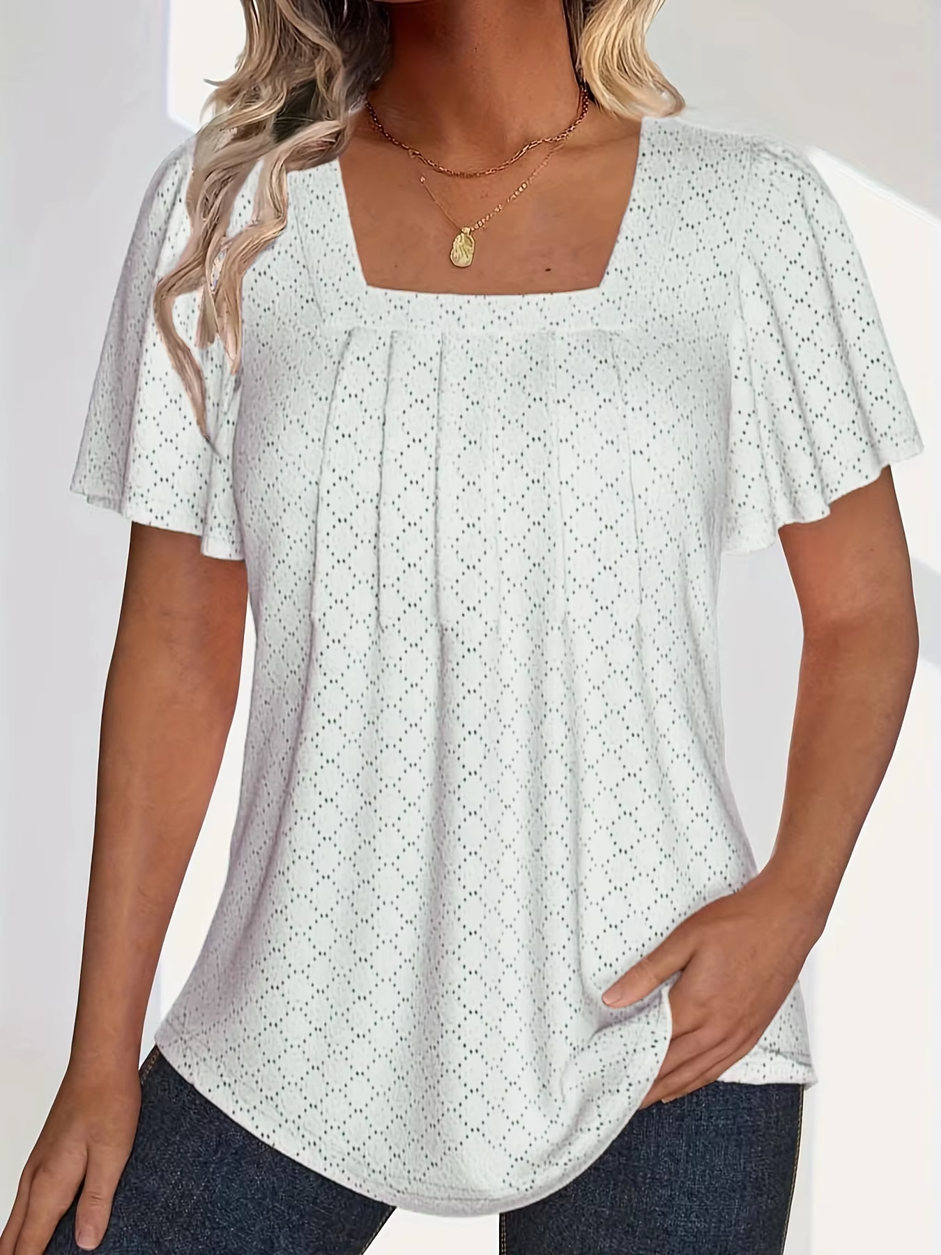 Elin | Mirelle – Blus med fyrkantig halsringning och textur
