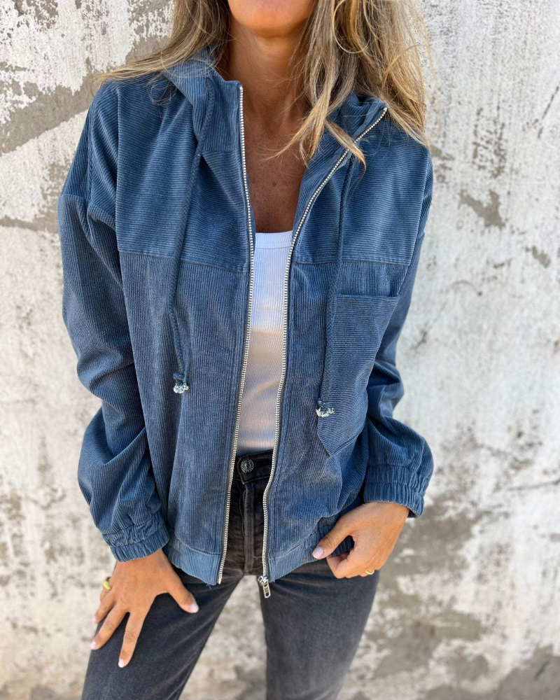 Elin™ | Alva Varm, mjuk och retroinspirerad jacka i manchester