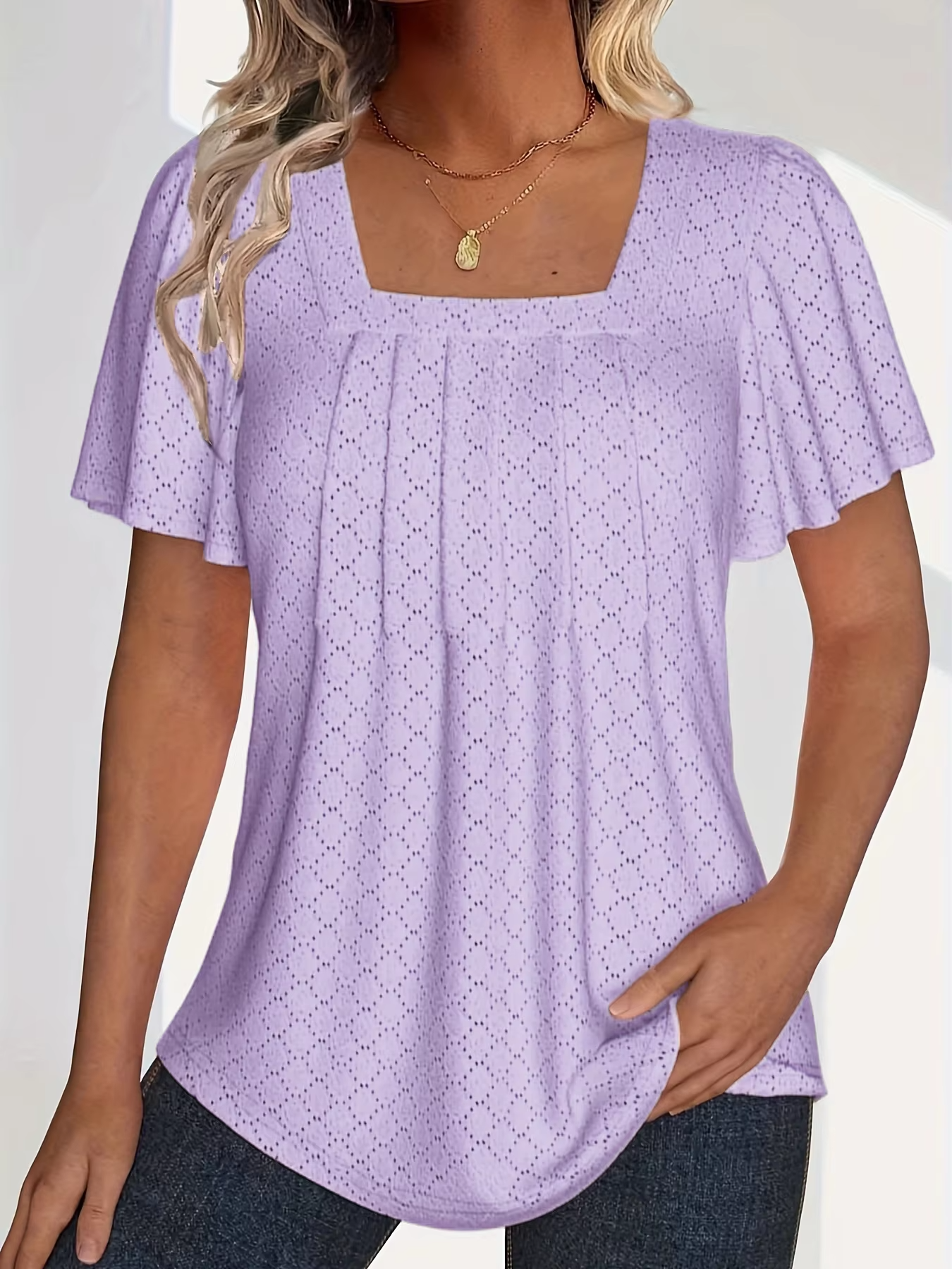 Elin | Mirelle – Blus med fyrkantig halsringning och textur